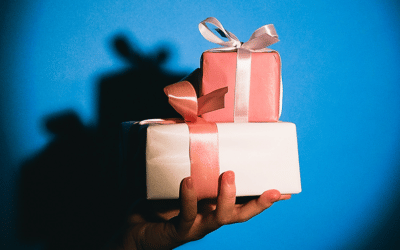 Bons d’achat ou chèques et cartes cadeaux multi enseigne : tout savoir des règles URSSAF