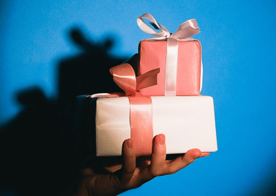 Bons d’achat ou chèques cadeaux : tout savoir des règles URSSAF